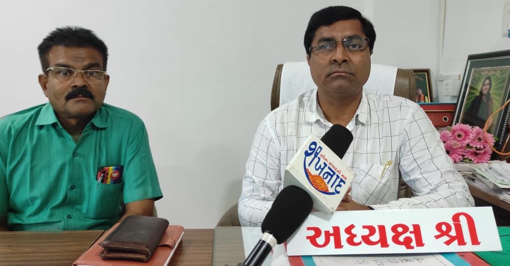 Municipal President V. D. Nakume Surka Darwaza R.C.C Road cost of 20 crores will be dated 15/9/22