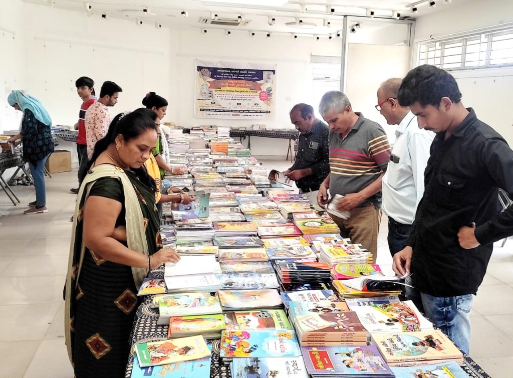 A Bhatigal book fair was organized in Bhavnagar on the occasion of the birth centenary of Shri Kanthisen Shroff "Kaka".