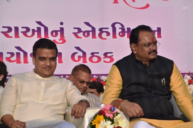 minister-of-home-affairs-while-attending-the-meeting-organized-by-sarva-samaj-in-bhavnagar