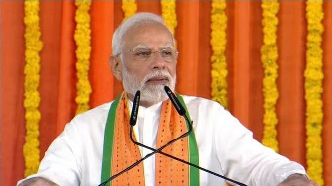 second-day-pm-modi-gujarat-visit-launch-various-projects-in-bharuch
