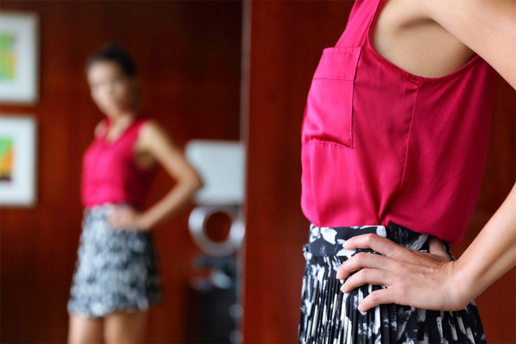 shopping-tips-for-mother-to-purchase-outfit-for-your-daughter