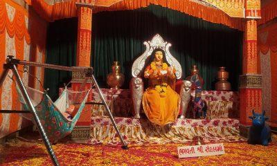 a-unique-navratri-has-been-celebrated-for-35-years-by-the-sihor-motachok-navratri-committee