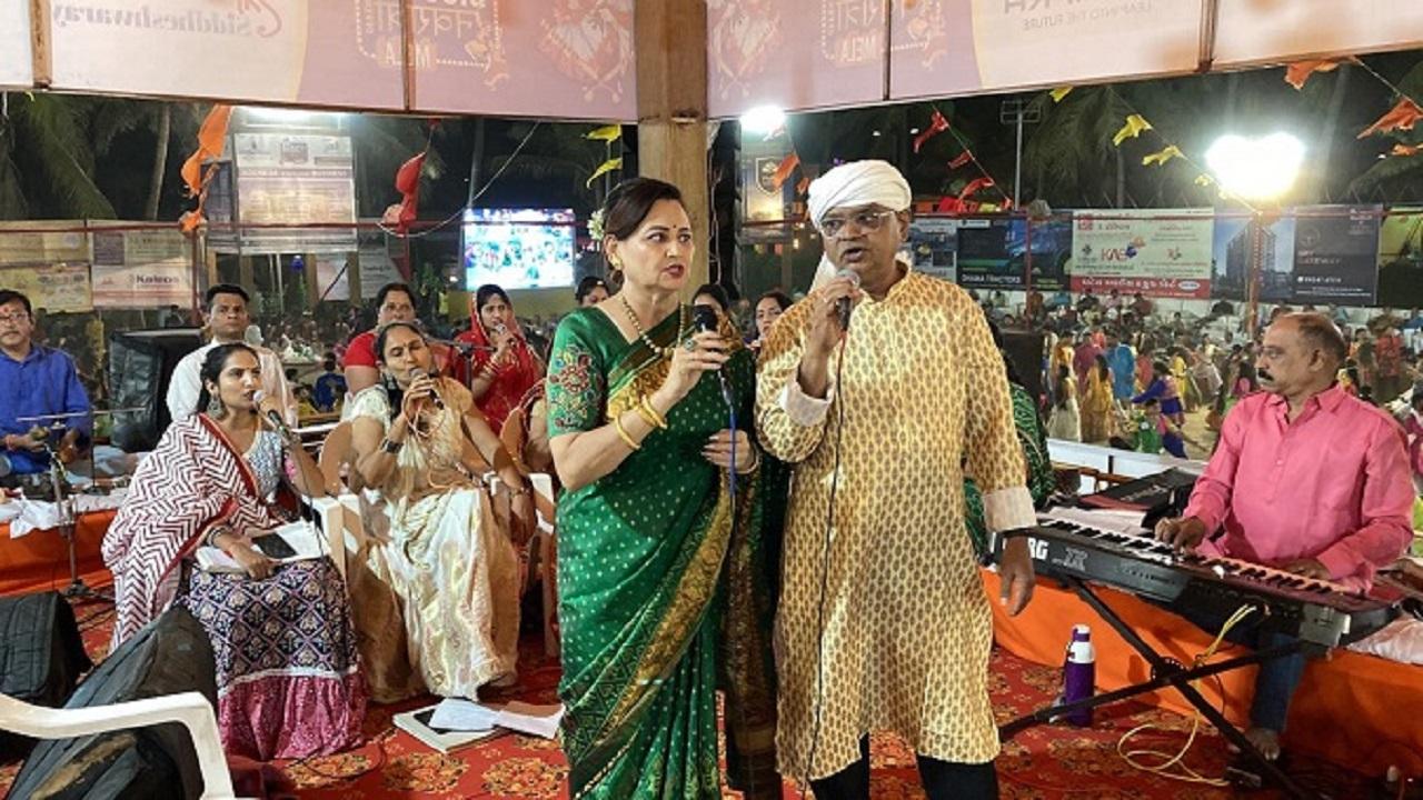 Despite his mother's death during Navratri, the singer sang Garba Gai Khelaiya