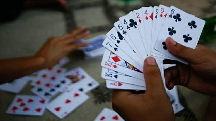 lcb-busted-a-gambling-den-in-sihores-amargarh-jithari-village