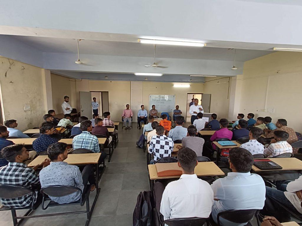 Selection of 44 students from Government ITI College Talaja to Tata Motors Company