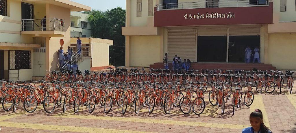 distributed-bicycles-to-411-girls-at-jj-mehta-girls-high-school-sihore