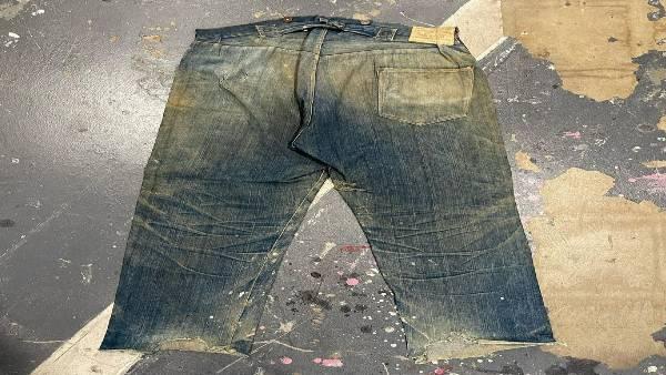 levis-old-1880-jeans-auctioned-for-rs-71-lakh