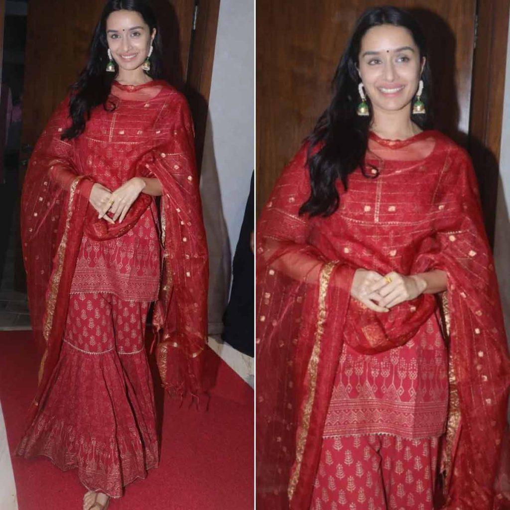 fashion-tips-how-to-drapping-dupatta-with-sharara-kurta