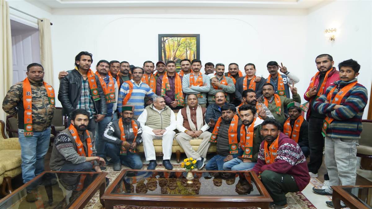 26-congress-workers-join-bjp-jairam-welcomes