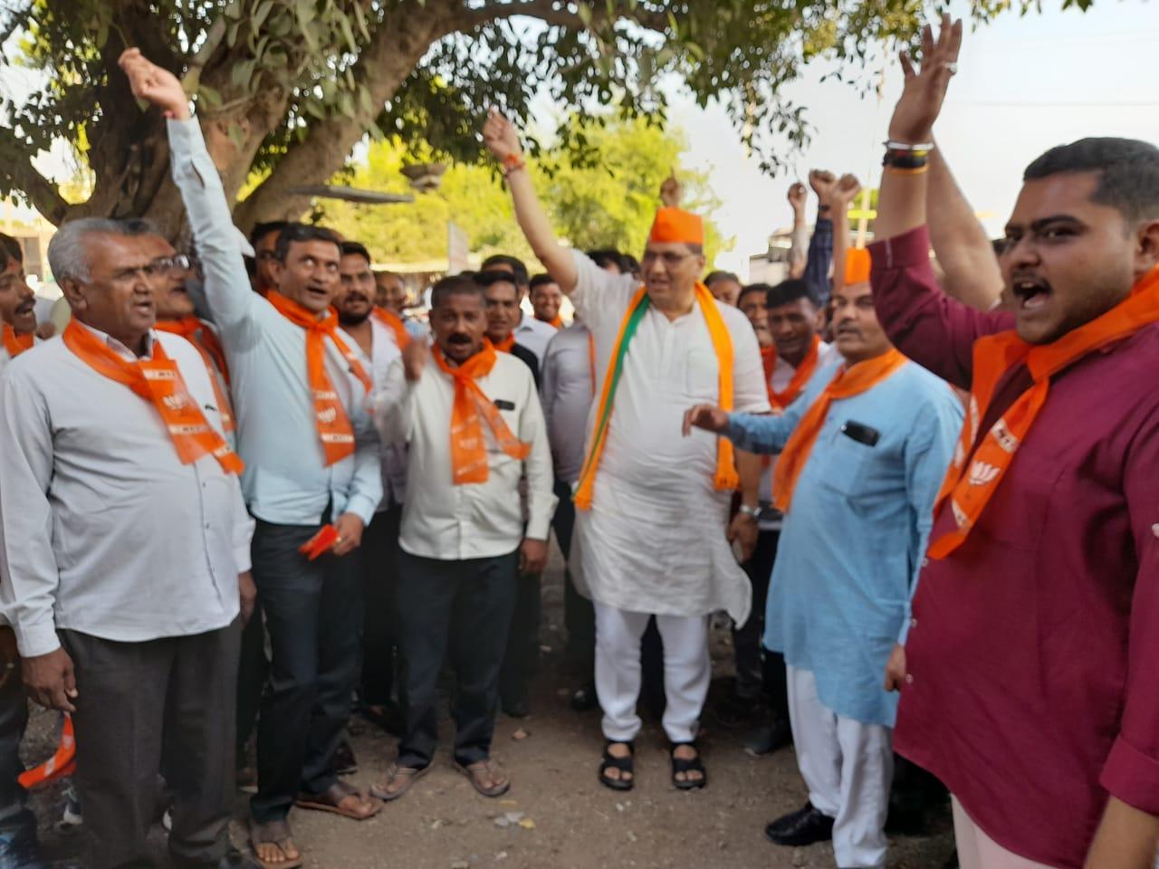 Let BJP win to make Gujarat glorious: Ghanshyambhai Virani