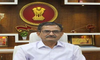District Collector D appealing to vote accepting my responsibility slogan. K. Parekh