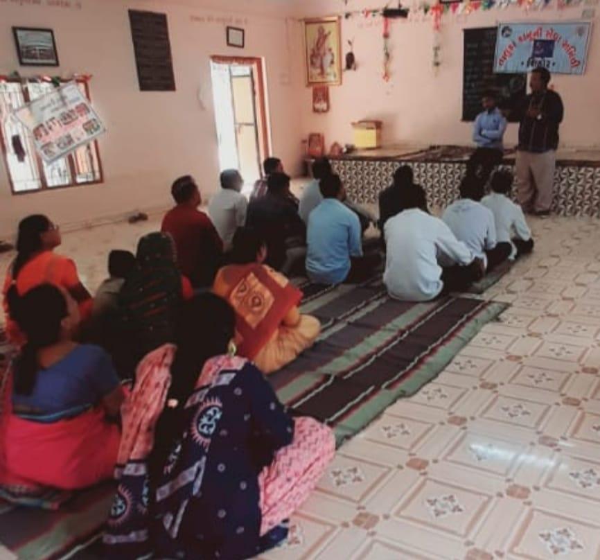 a-legal-camp-was-organized-by-sihore-taluka-legal-service-committee-at-kaavad-village