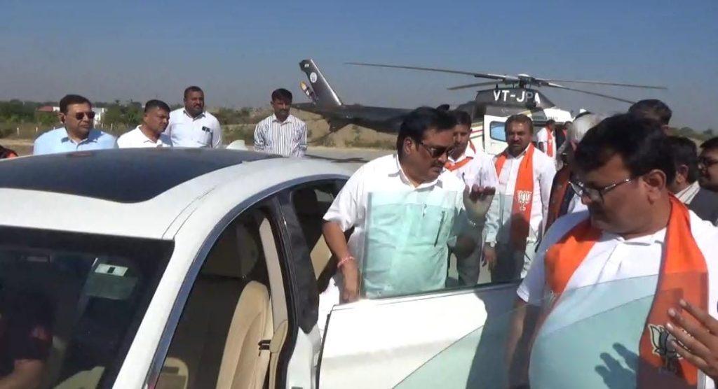 botad-pradesh-president-cr-patils-helicopter-malfunctioned