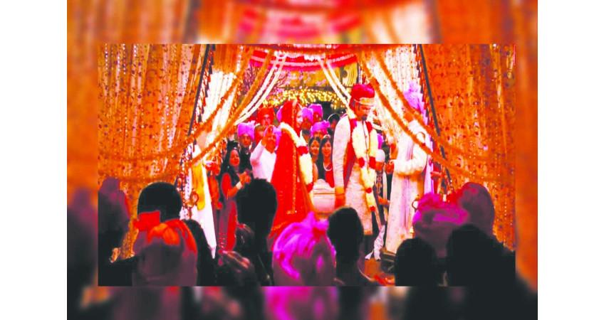 Unusual Situation: Caterers, Sound, Mandap, Flower Dealers: No one has time