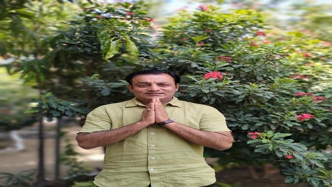 Do vote, do it with heart, do it with love, do it with joy and do it calmly: Milan Kuwadia