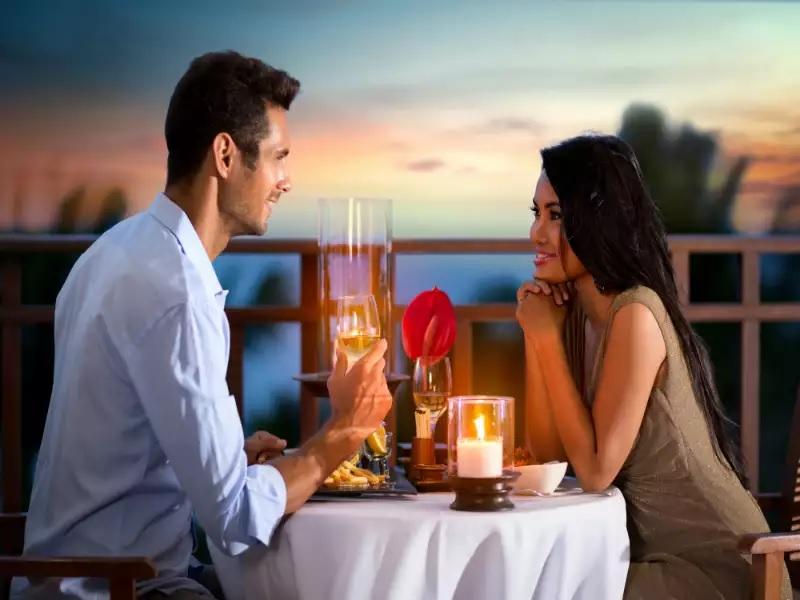 Must visit these beautiful places with your partner to make a romantic date memorable