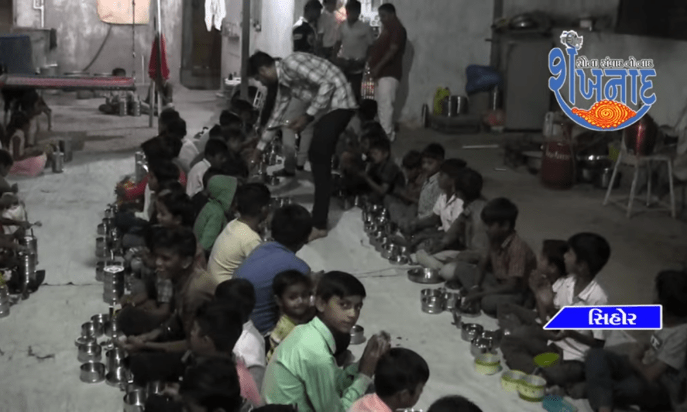 A batuk meal was held at Sihore Swaminarayan Seva Kendra