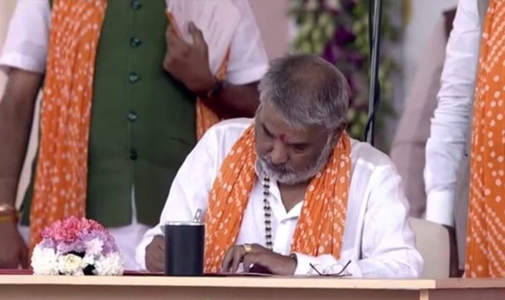 Bhai's record of being a minister in the government of every BJP Chief Minister since 1998