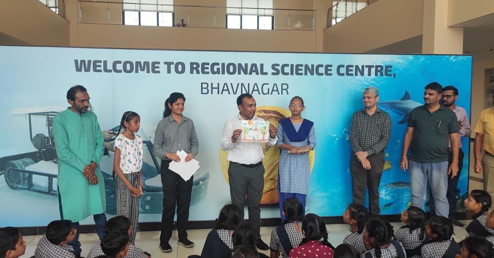 organized-awareness-program-drawing-competition-for-children-at-regional-science-center-bhavnagar