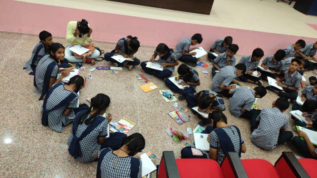 organized-awareness-program-drawing-competition-for-children-at-regional-science-center-bhavnagar