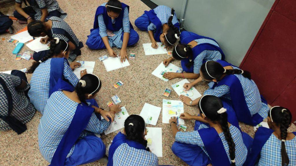 organized-awareness-program-drawing-competition-for-children-at-regional-science-center-bhavnagar