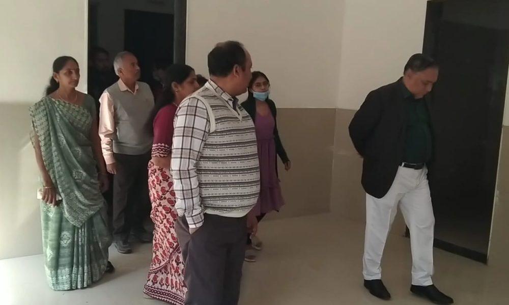 mayor-and-commissioner-visited-chc-center-at-nari-village