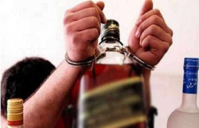 One person caught with liquor from Khatdi village, two bootleggers absconding