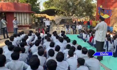 Fire training was given in Nandlal Bhuta School by Sihore Municipal Fire Department.
