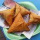 Street Food: Have you eaten Alwar's 'Rajinikanth' samosas, the taste will make you crazy