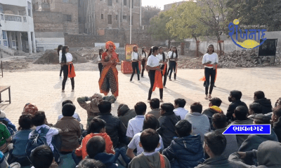 A program was organized on the occasion of Republic Day in Vishudhananda School.