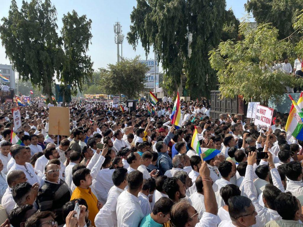 palitana-incident-reverberates-across-the-state-jain-samaj-held-a-huge-rally-in-ahmedabad