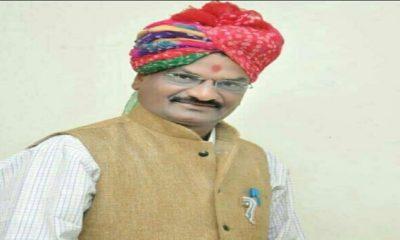 sihor-mamlatdar-jn-darbar-surface-seize-tractors-stealing-minerals