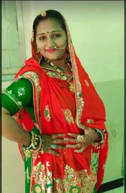 Tragic end of love marriage; 7 months ago, the young woman committed suicide by drinking acid