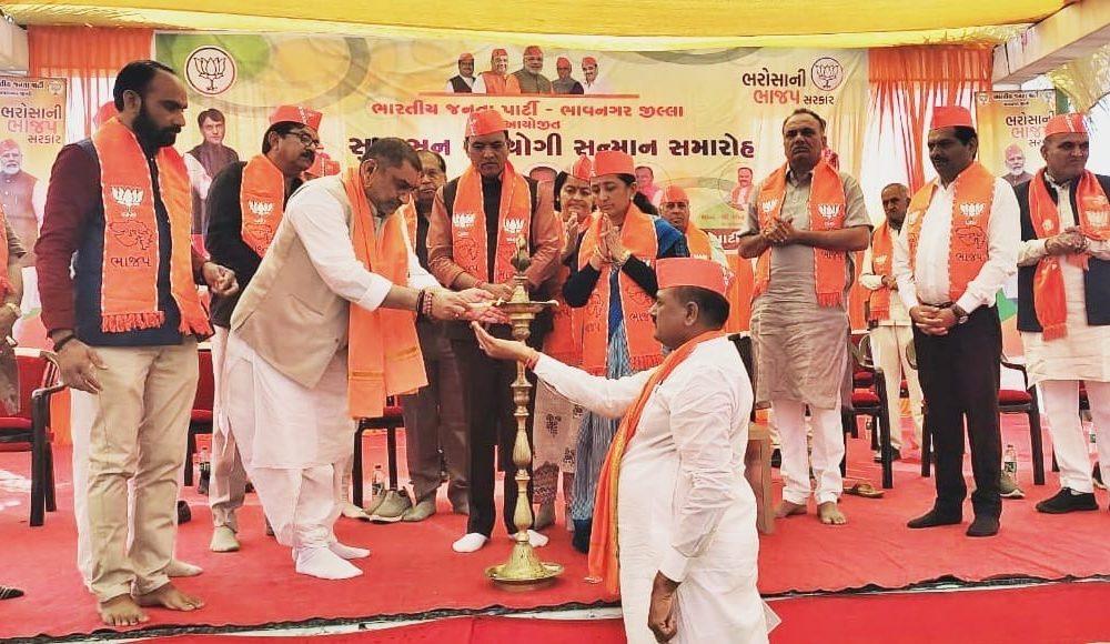 district-bjp-held-a-felicitation-ceremony-for-the-winning-mlas-at-sihore