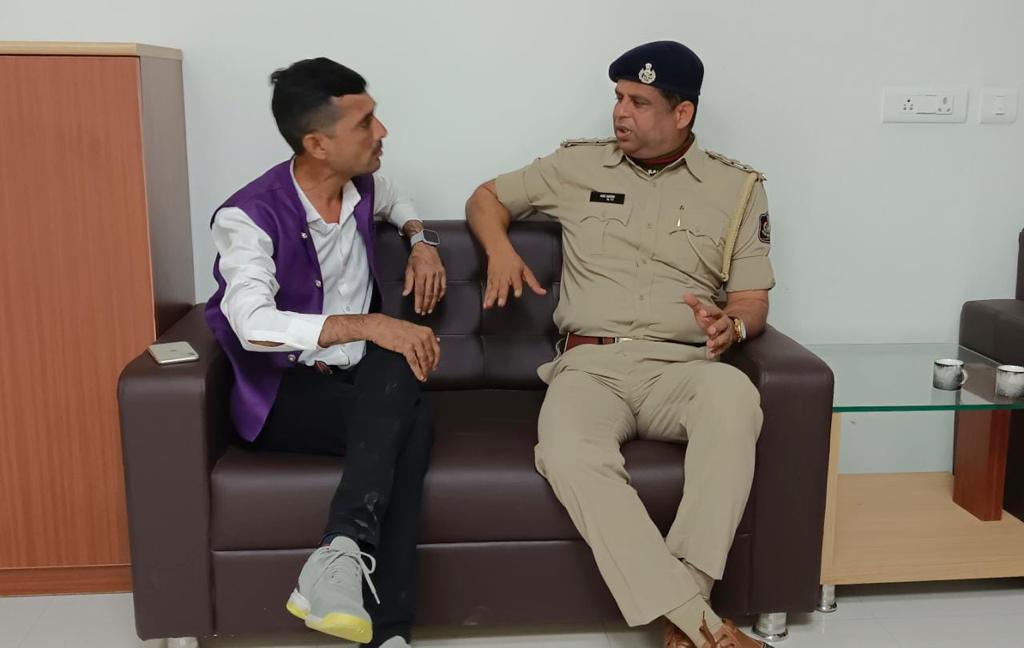 One day I suddenly thought that I also want to become a police officer; An interesting journey in the life of DYSP Aziz Syed