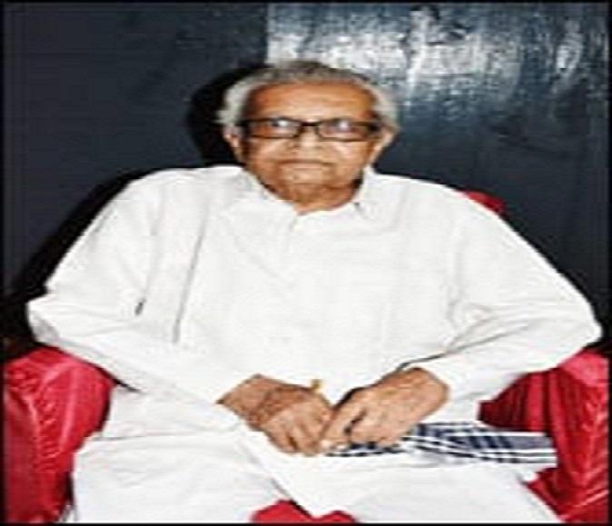 Bhavnagar's veteran journalist, poet and writer Anantbhai Vyas 'Smit' passed away at the age of 90.