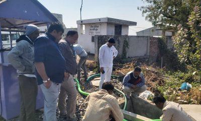 the-work-of-repairing-the-broken-water-line-has-started-immediately-near-ghangli-in-sihore