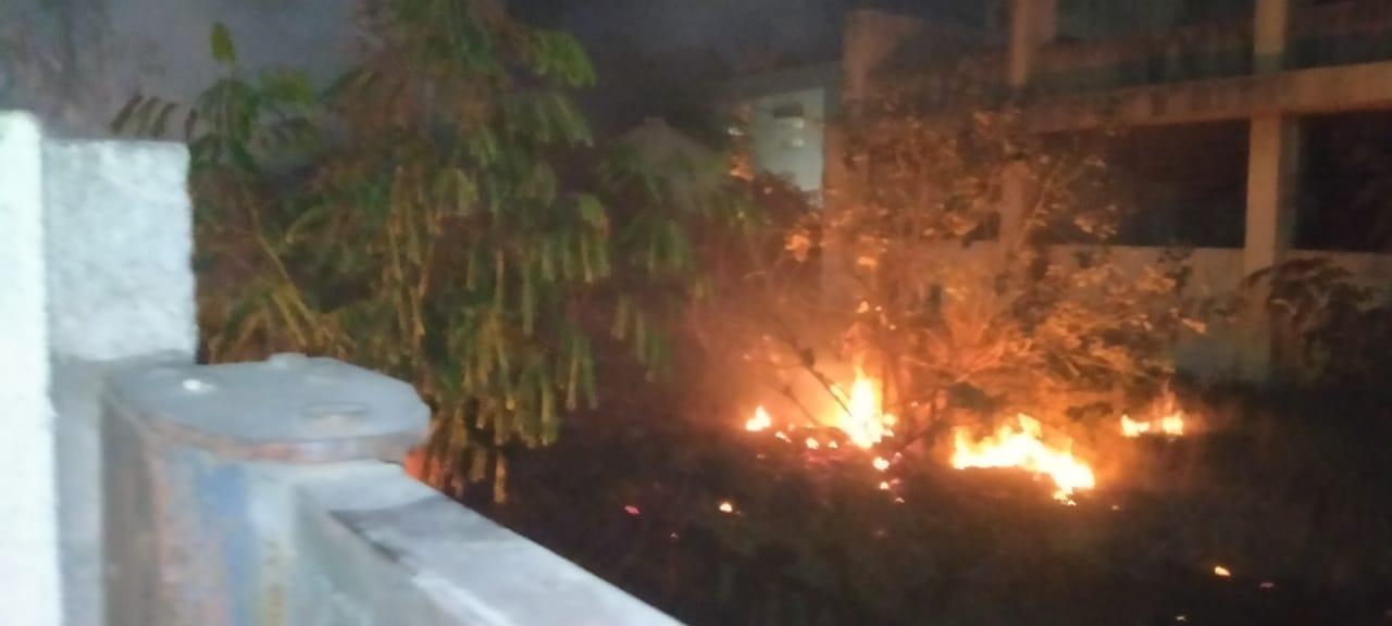 fire-broke-out-in-a-house-on-sihore-rajkot-road-fire-brigade-reached-the-spot