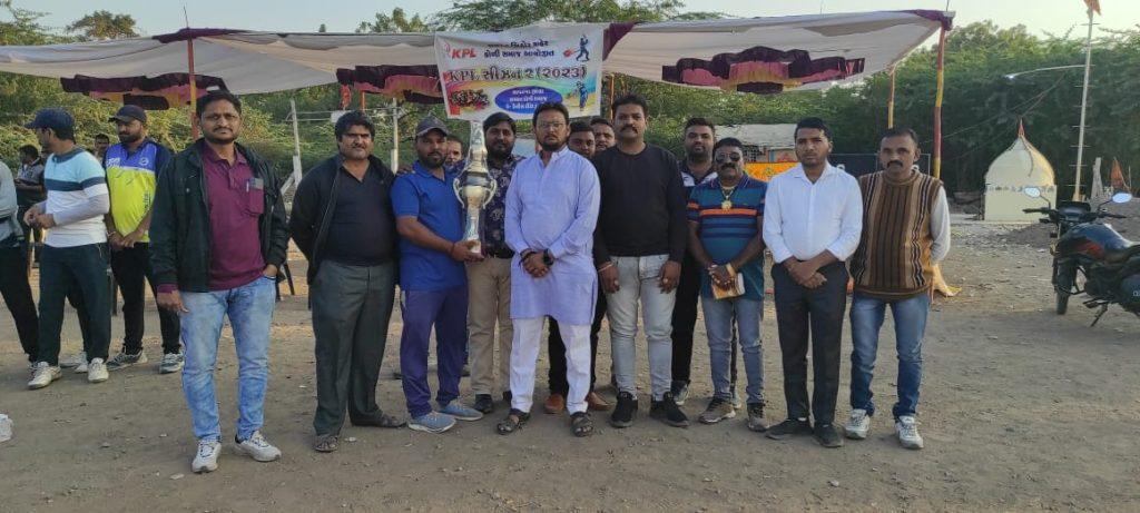 sehore-tim-winner-in-koli-samaj-organized-day-tennis-cricket-tournament