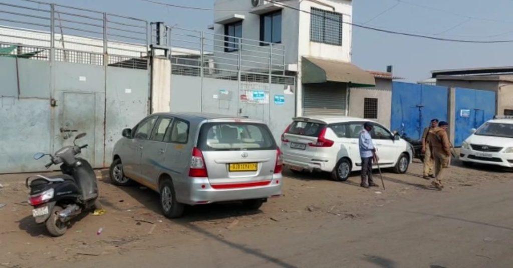 Income tax raids in Bhavnagar: Three industrialists busted