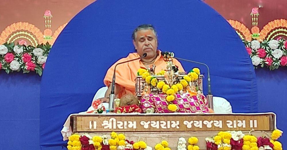 Beginning of Srimad Bhagavata Katha in the presence of Ma Khodiyar at Rajpara in Sihore; The atmosphere became religious