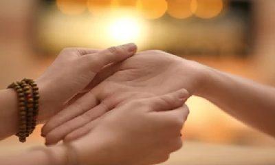 Palmistry: Not only palm lines but also the shape of your hands tell about you