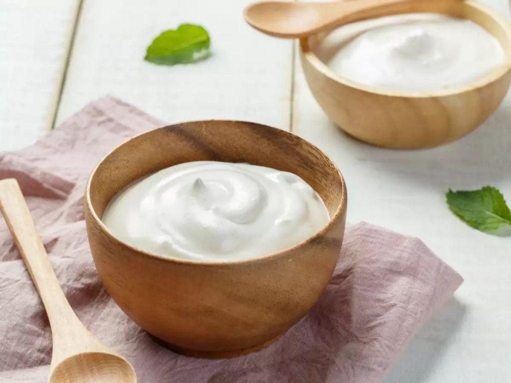 Do you know the difference between curd and yogurt? You will be surprised to know