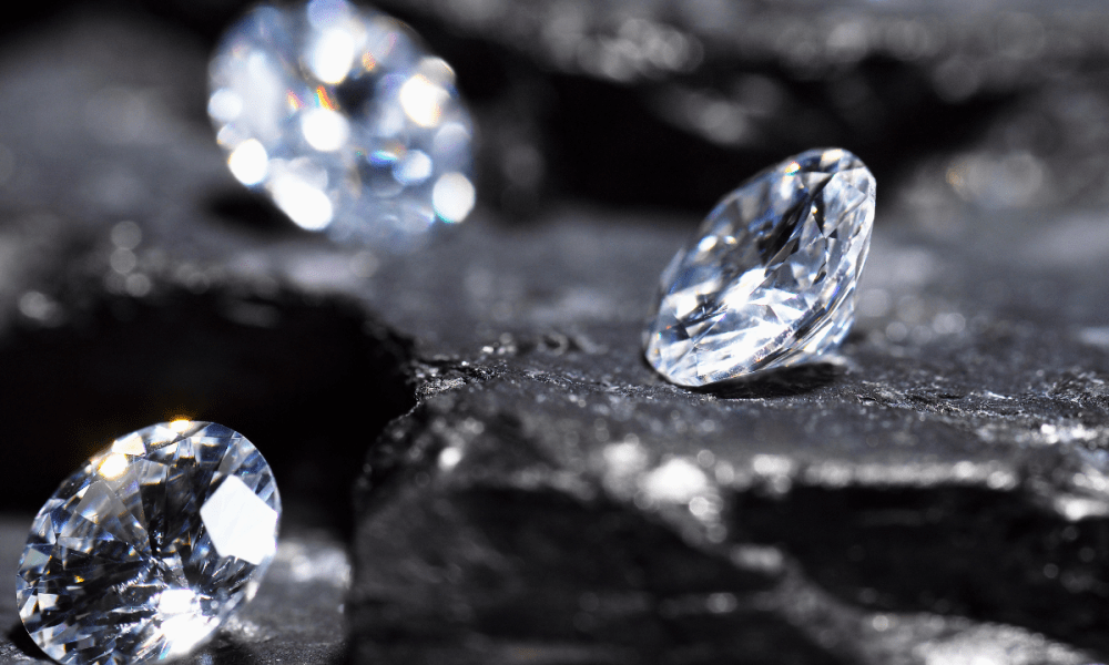 Gujarat: Middleman absconded with diamonds worth 7.86 crores from traders, arrested by police