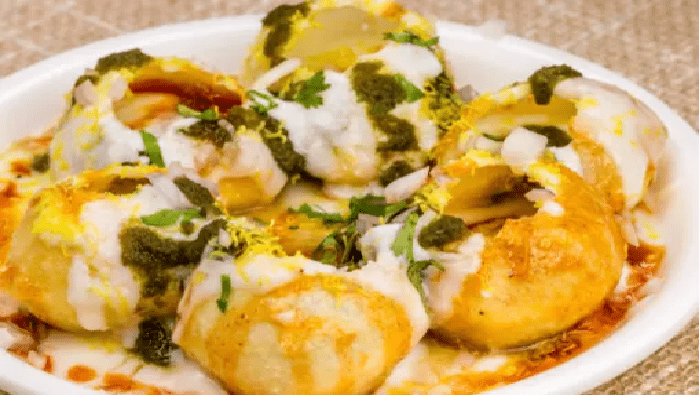 This place in Delhi is very famous for chaat! You can also try once