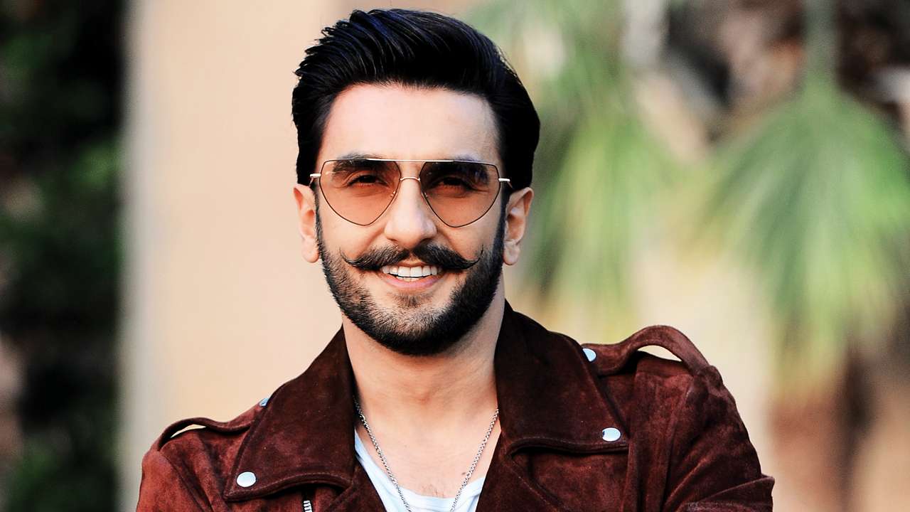 Learn how to look stylish with fashionable glasses: Know what Ranveer Singh says