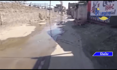 Sewage water has been flowing on the road leading to Ramnagar in ward number 2 of Sihore for the last four days.