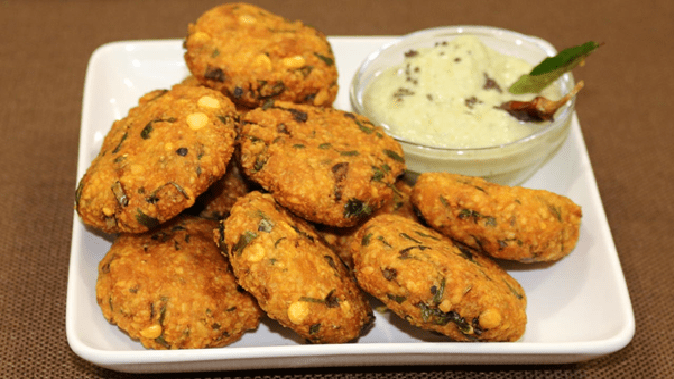 If you are thinking of South Indian food then try these 5 special vadas once