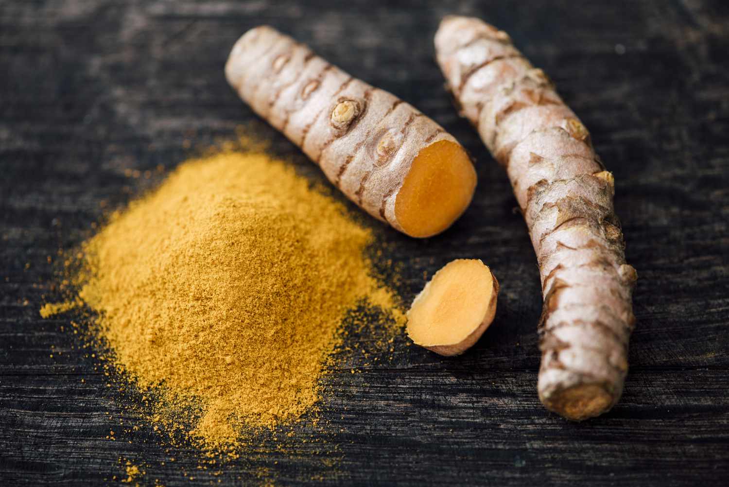 money-does-not-remain-in-hand-all-work-is-spoiled-this-turmeric-remedy-will-cure-all-problems