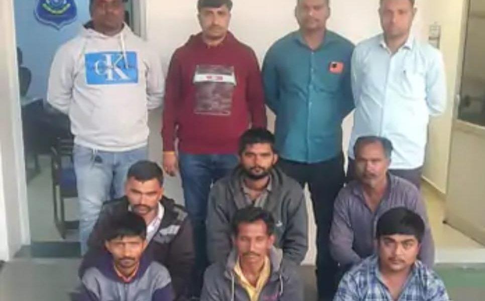 Bar theft network busted: 6 people including 5 from Sihore arrested for repeatedly selling iron bars